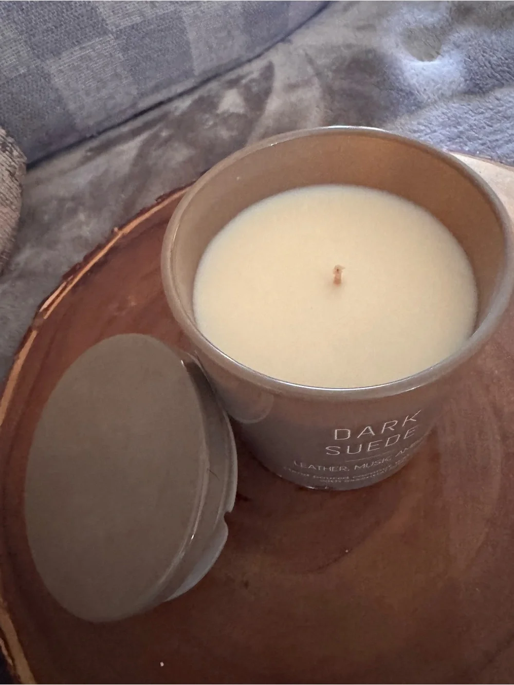 Dark Suede Leather & Amber Scented Candle - Dark Gray